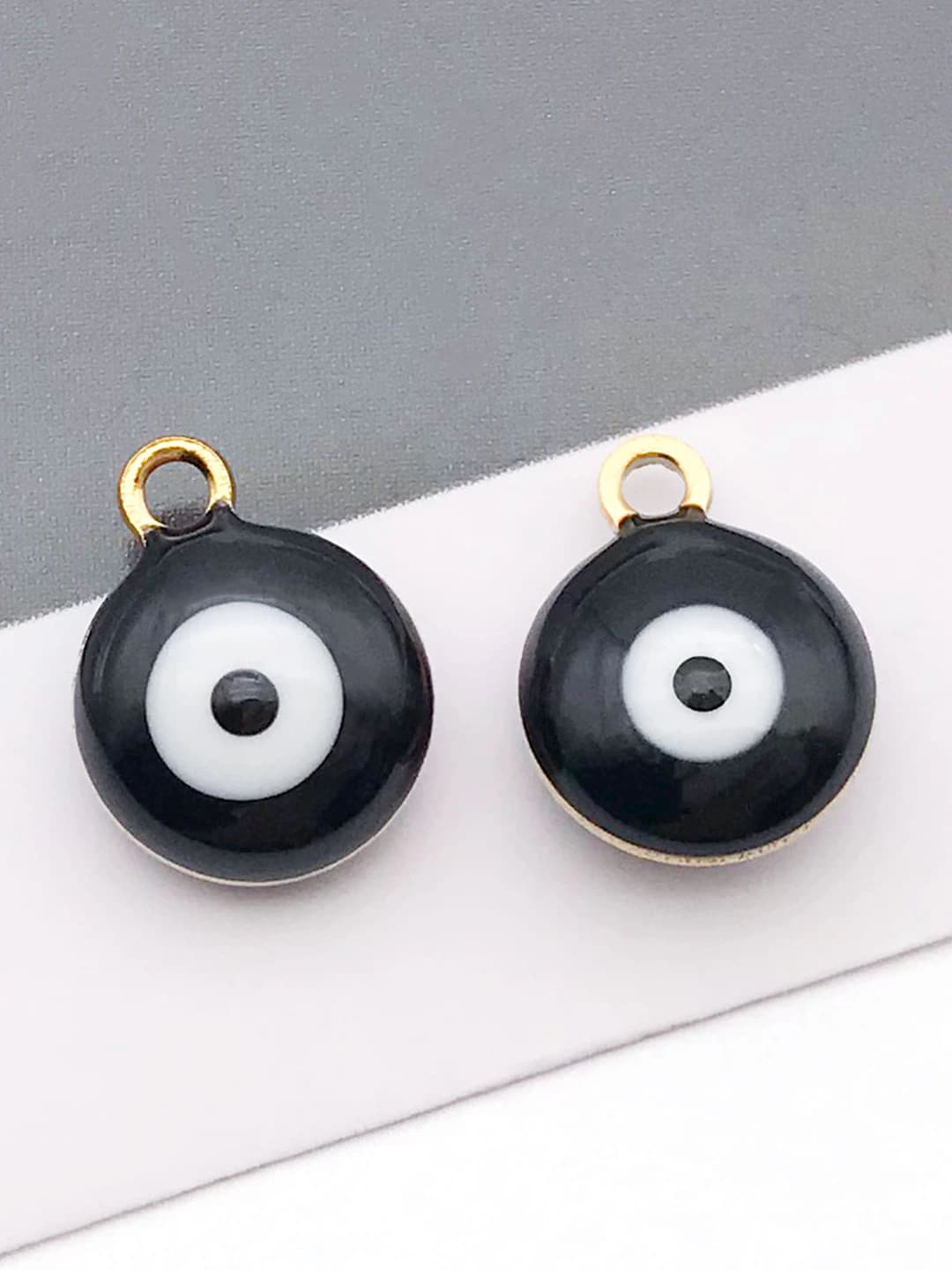 1pc Double-sided Black Devil Eye 8x10mm
