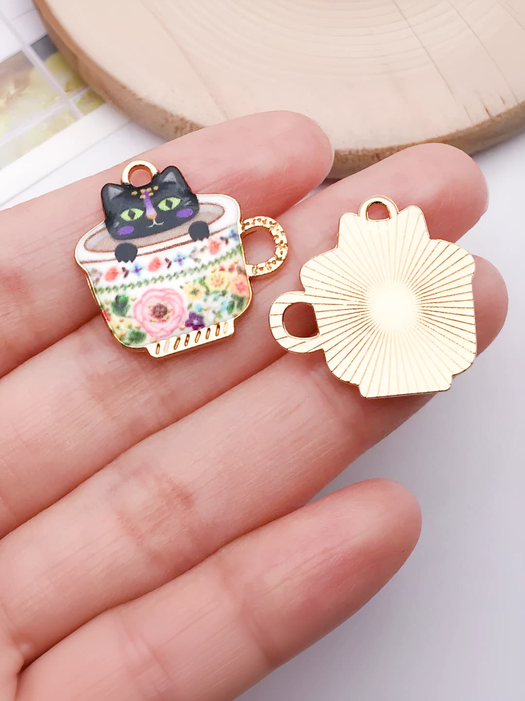 1 pc kc gold base epoxy cup floral cat 23x23mm-1.6g-16682