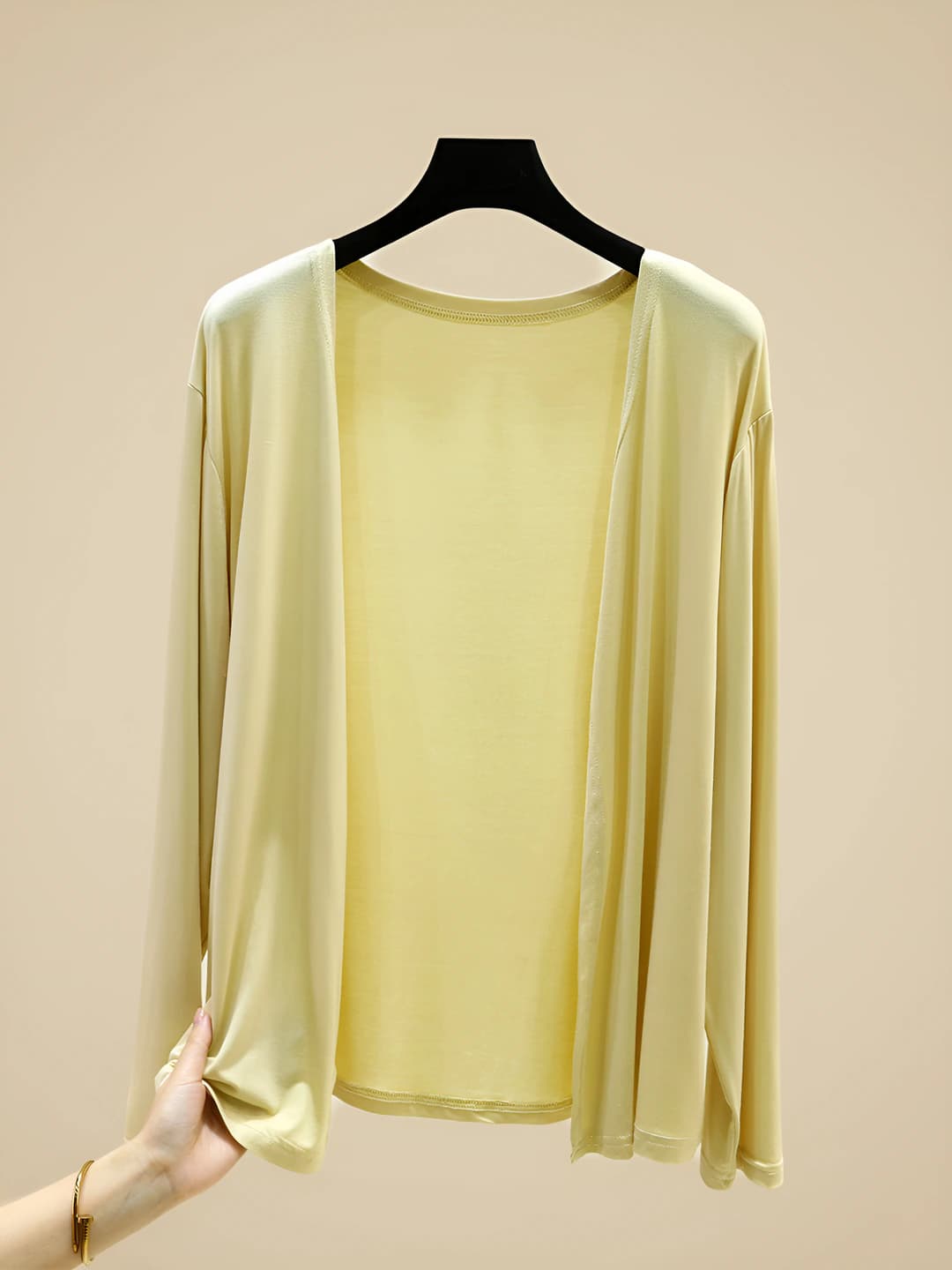 Egg yolk yellow