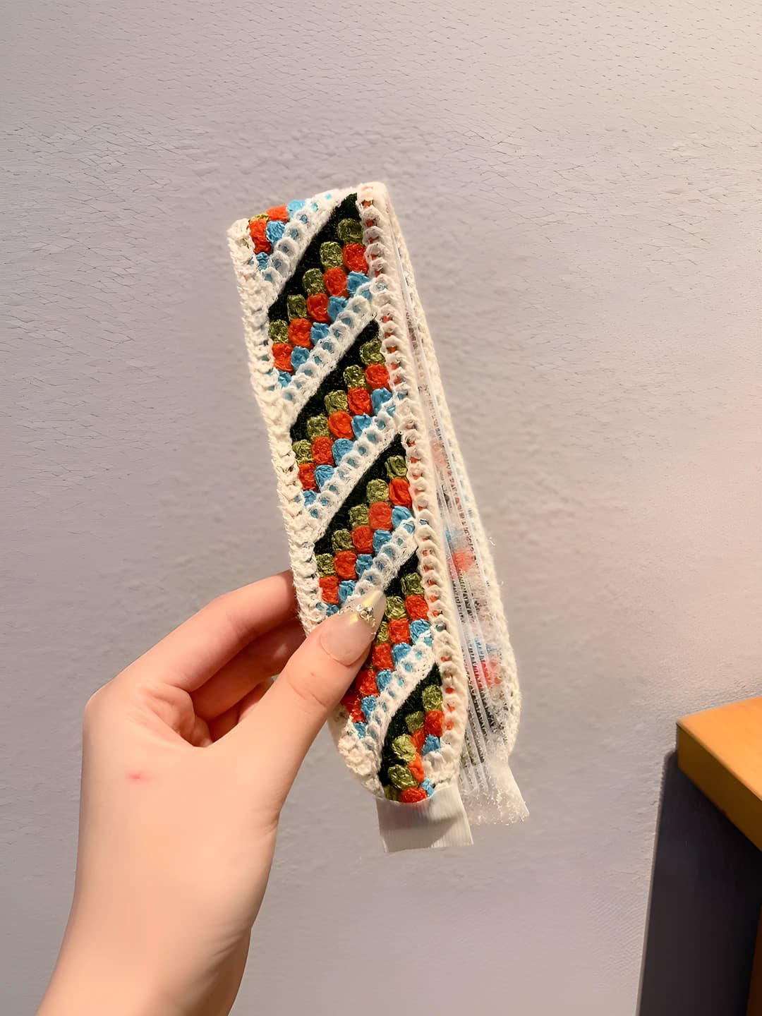White rainbow variant