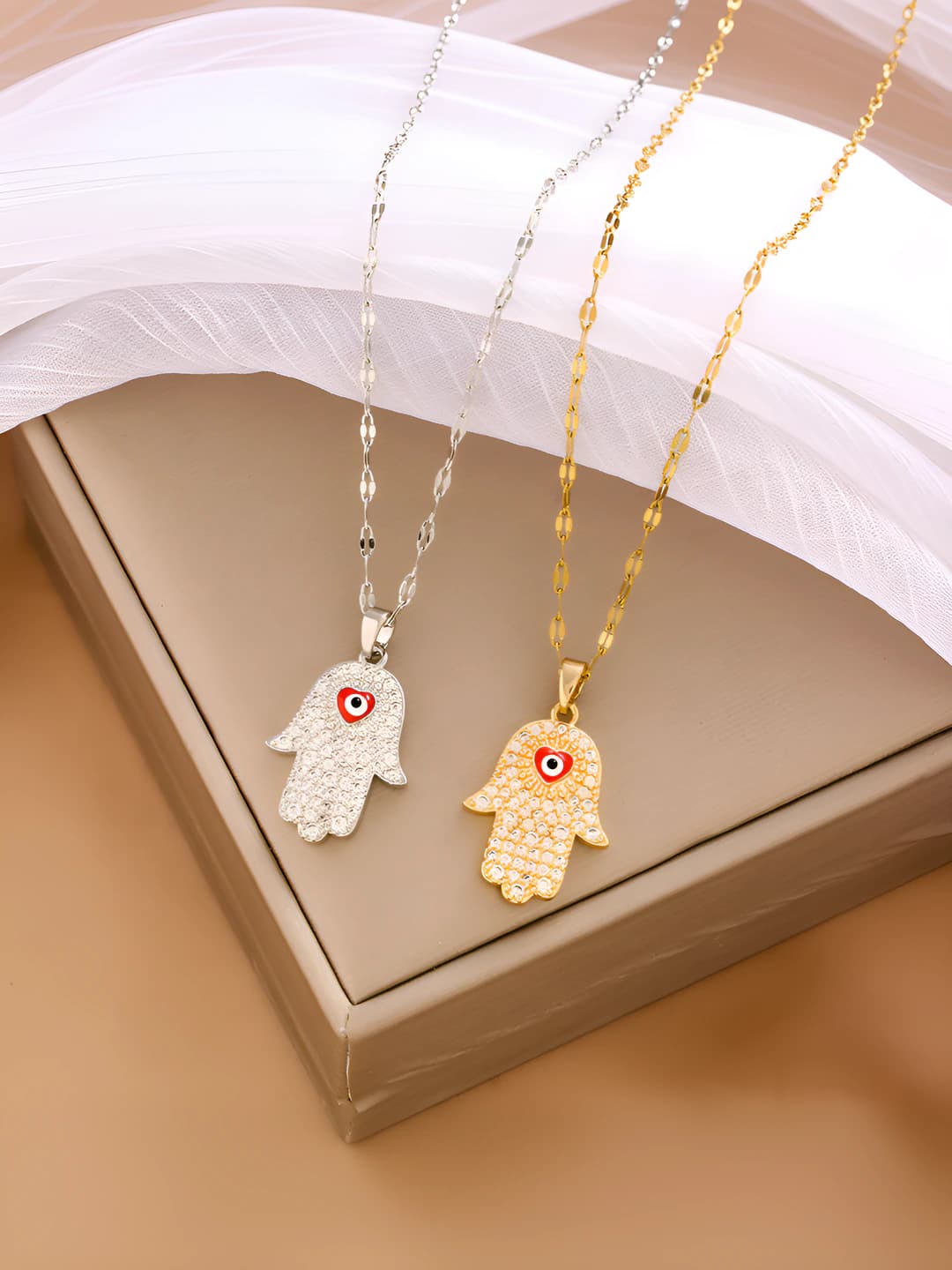 Women's hamsa evil eye pendant necklace