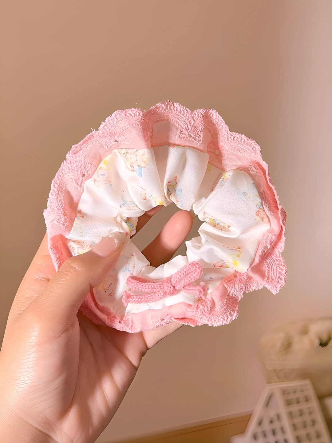 1# Bow scrunchie, pink, 10 cm