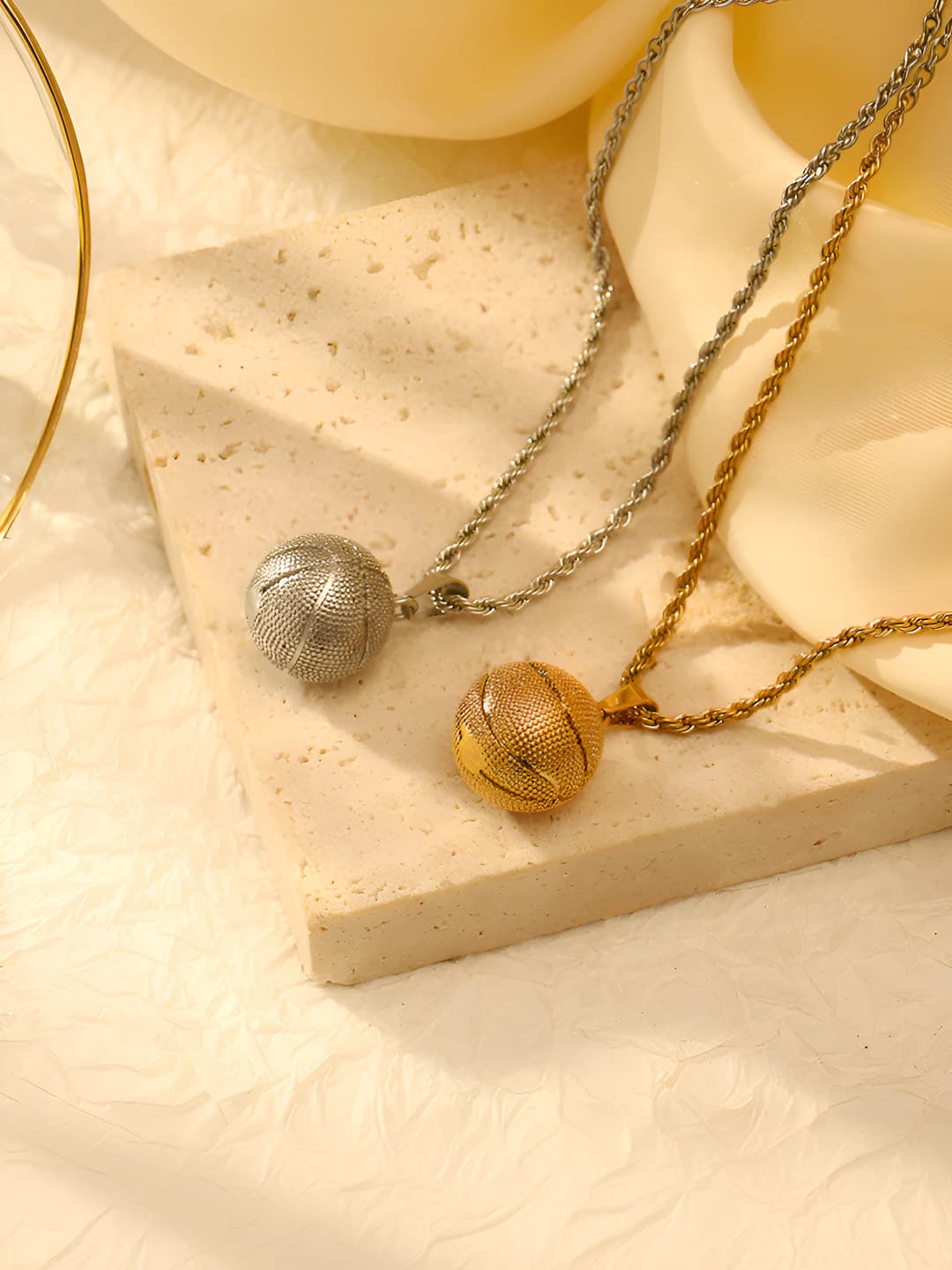 Sports style themed cable chain necklace with blue ball pendant in titanium steel for couples