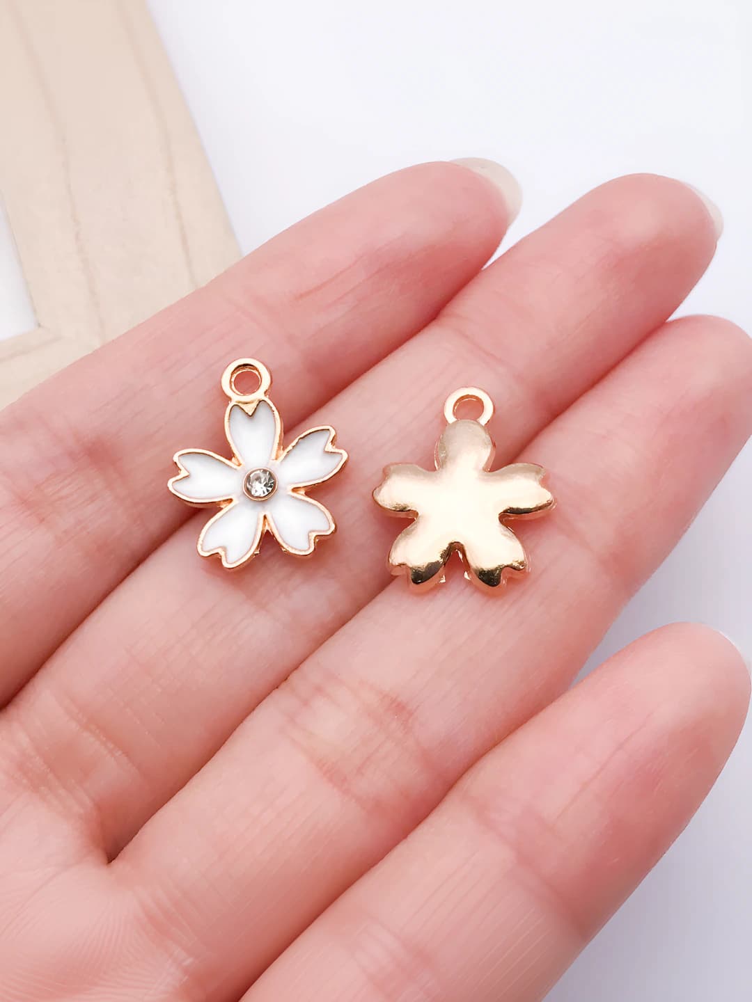 Oq sakura 14x16mm-0.8g
