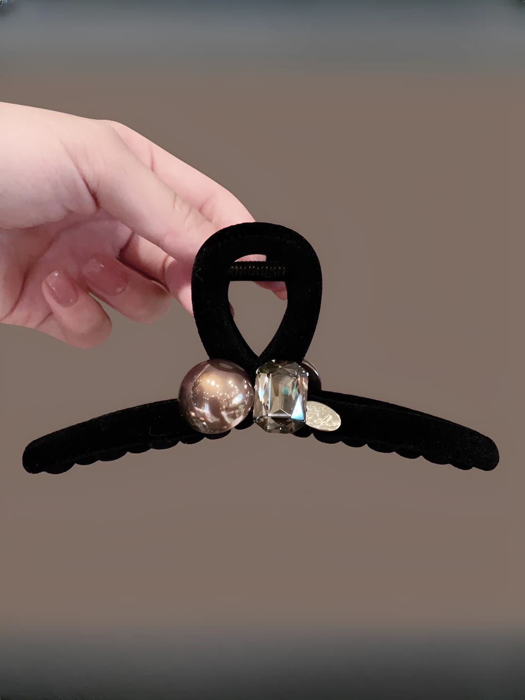 Women's hair clips and combs autumn-winter with crystals and pearls