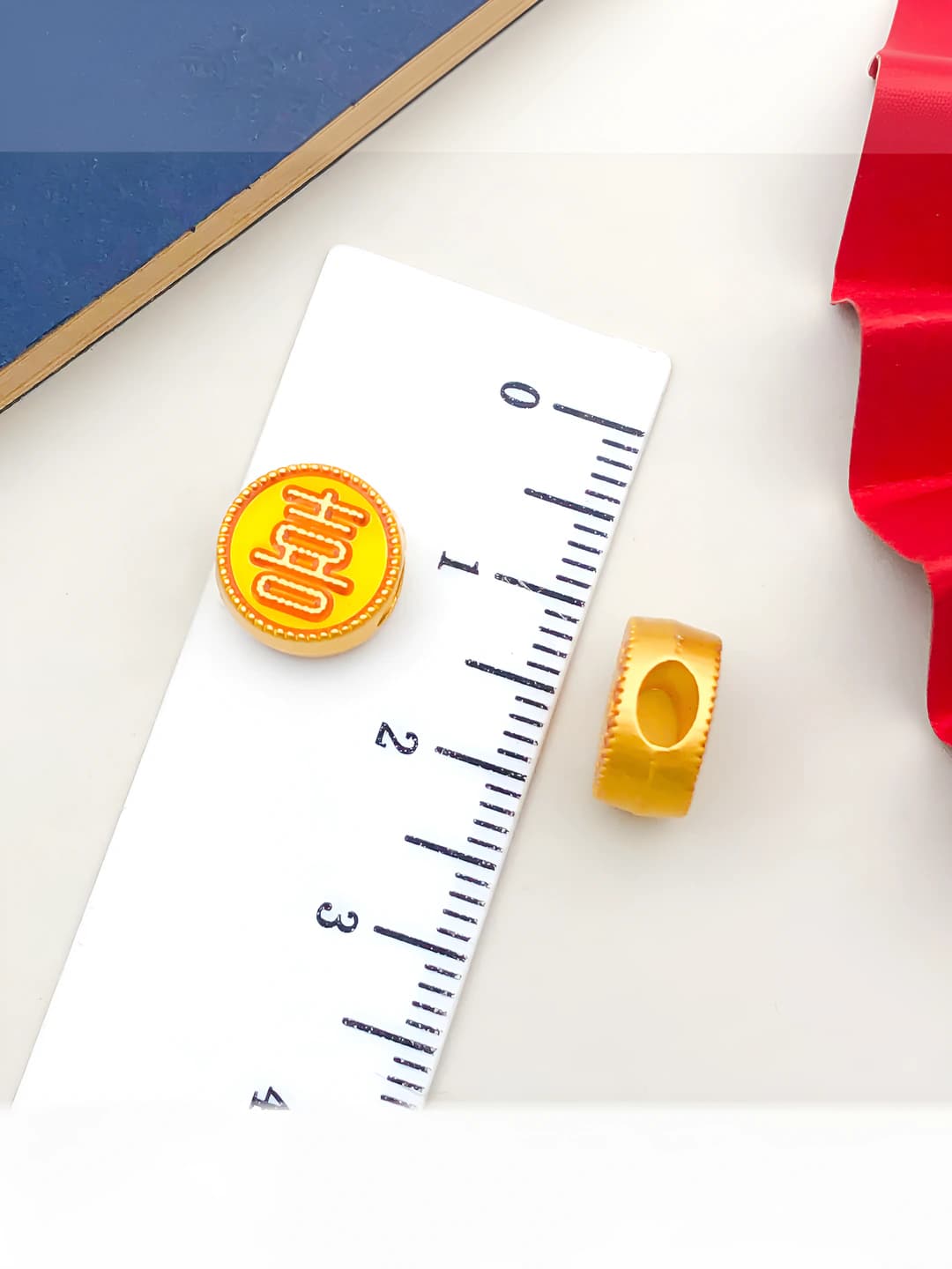 Yellow 'Xi' character 10x10mm