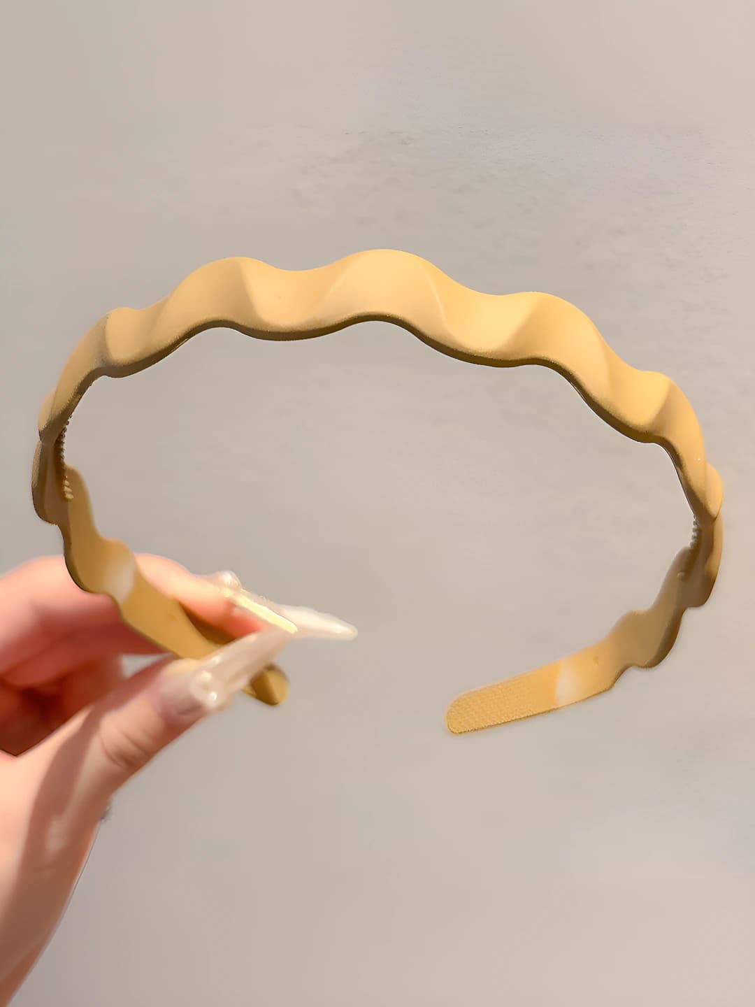 Light coffee wavy headband