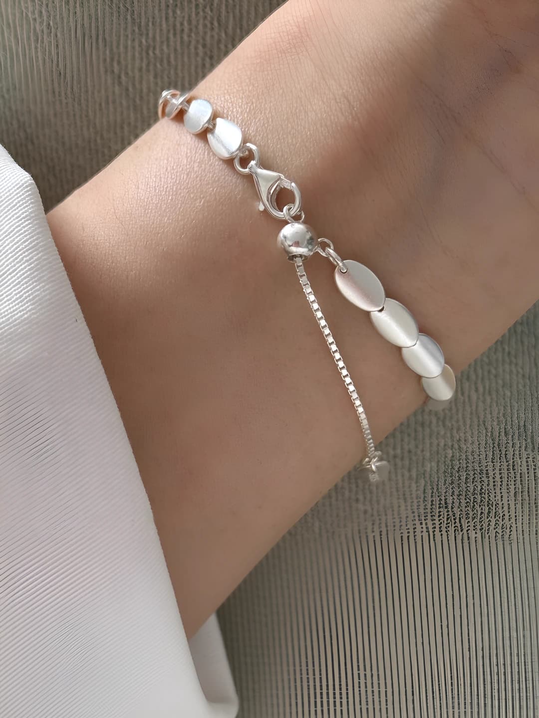 Women's retro minimalist elliptical geometric bracelet