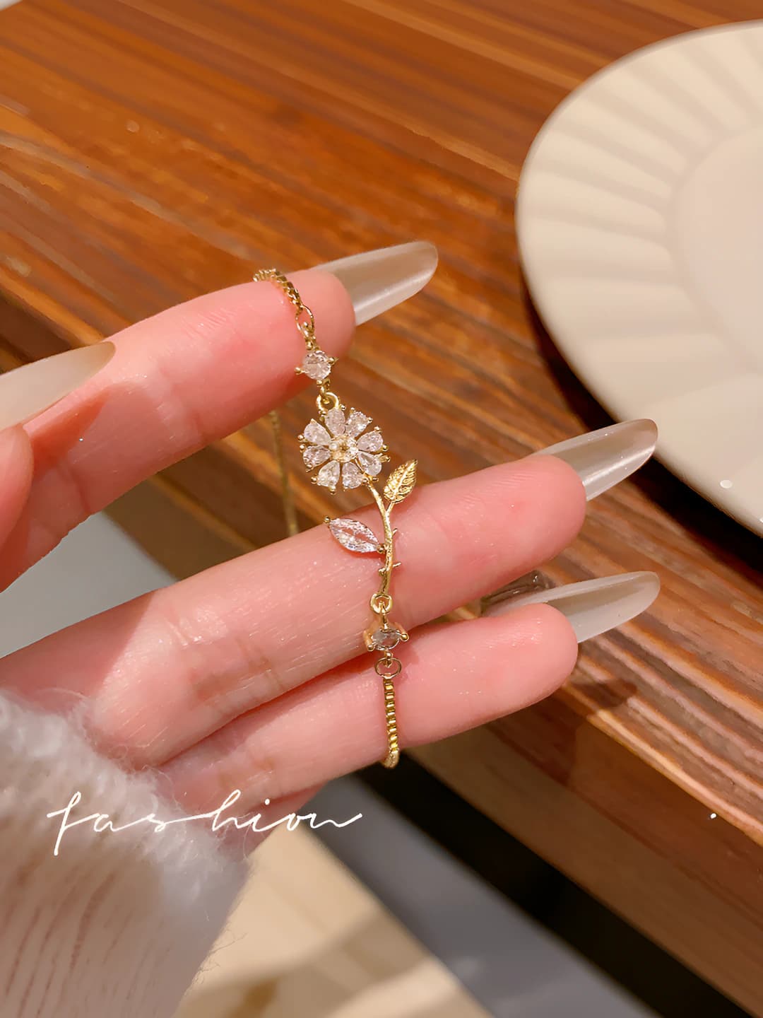 S733 Gold