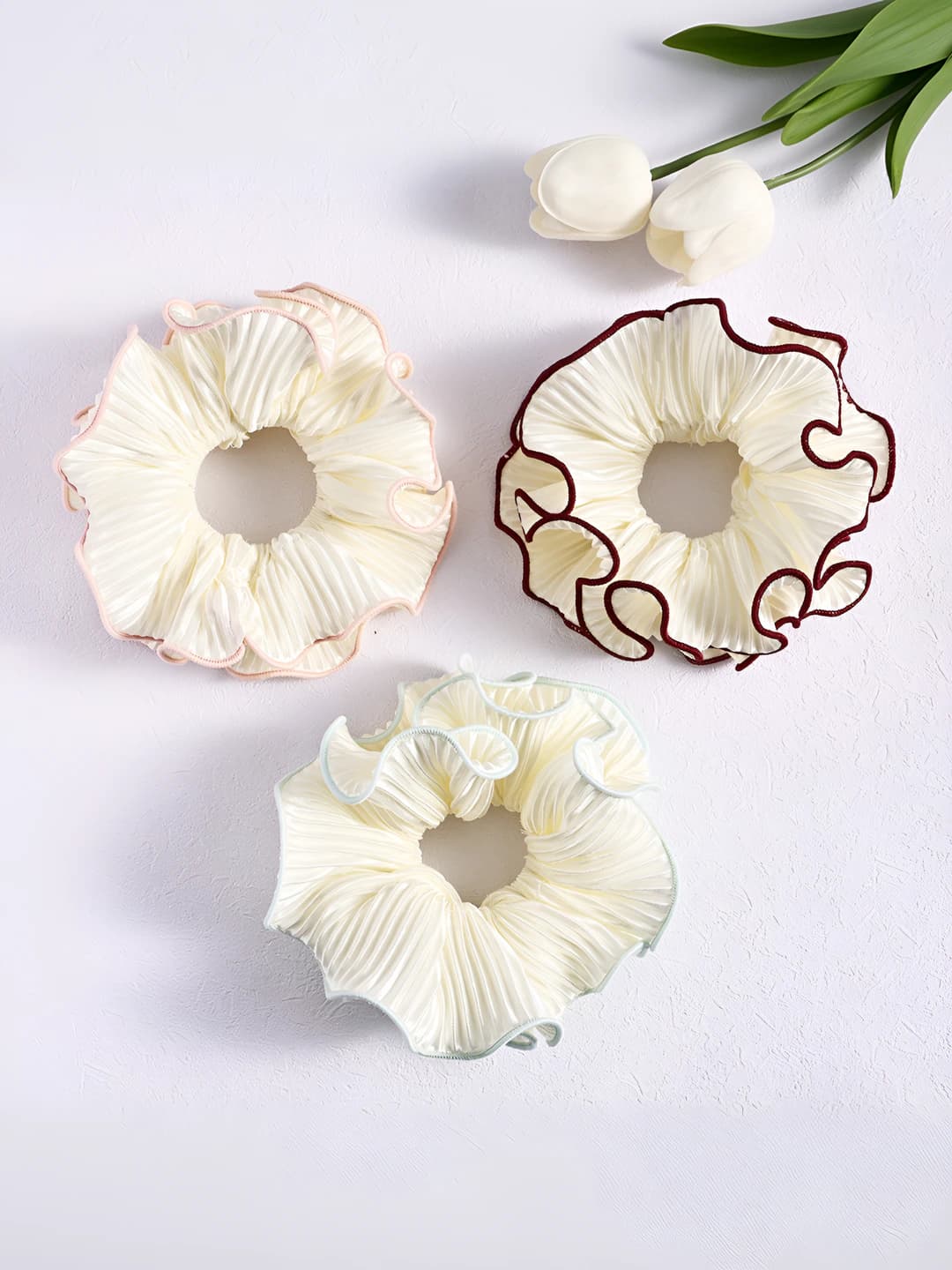 Ayollar uchun sheshonli pleated scrunchie soch to'qasi, sheshon mato, bo'sh model, shirin uslub