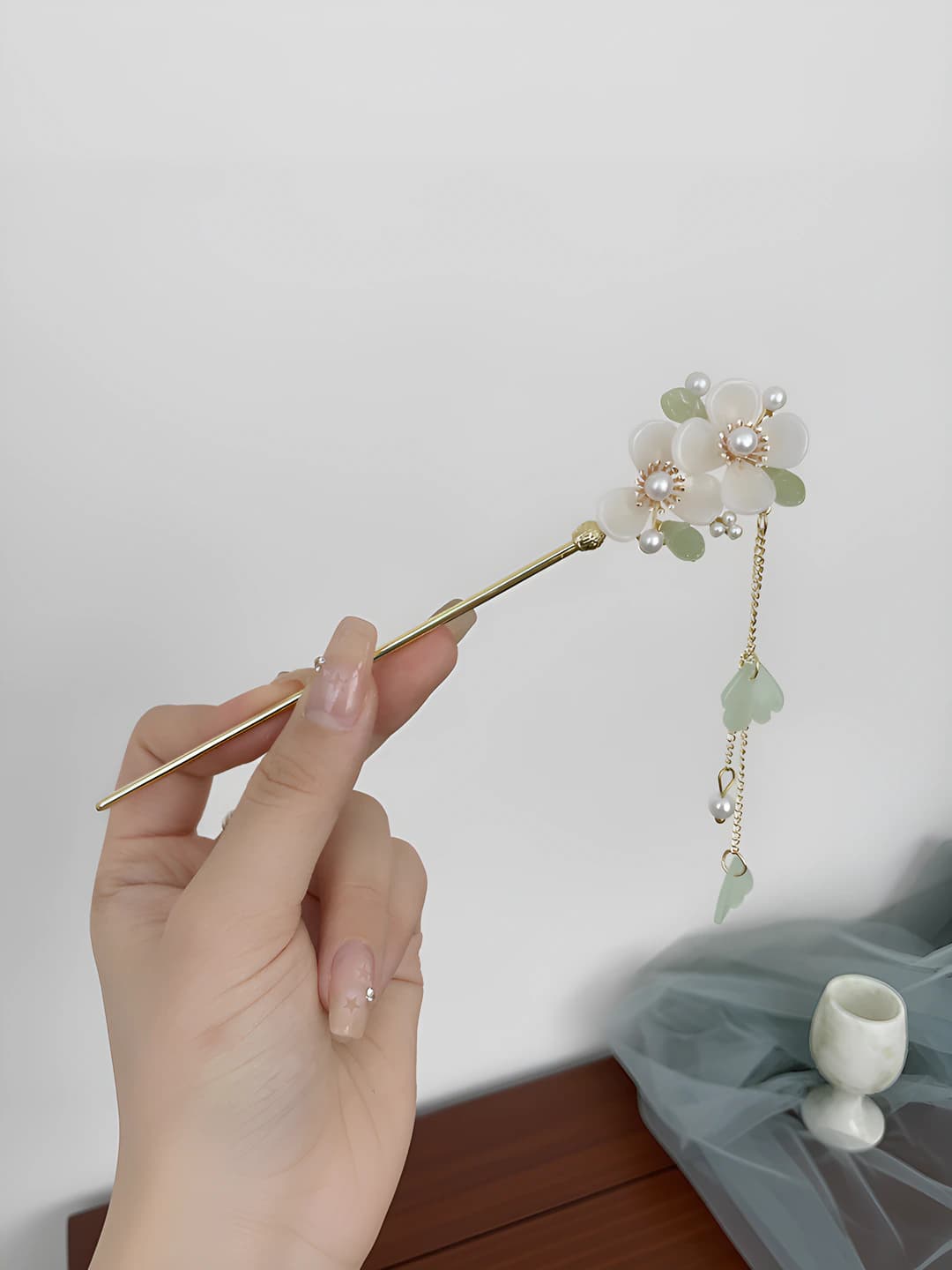 7# white jade magnolia double flower tassel - gold (bagged)