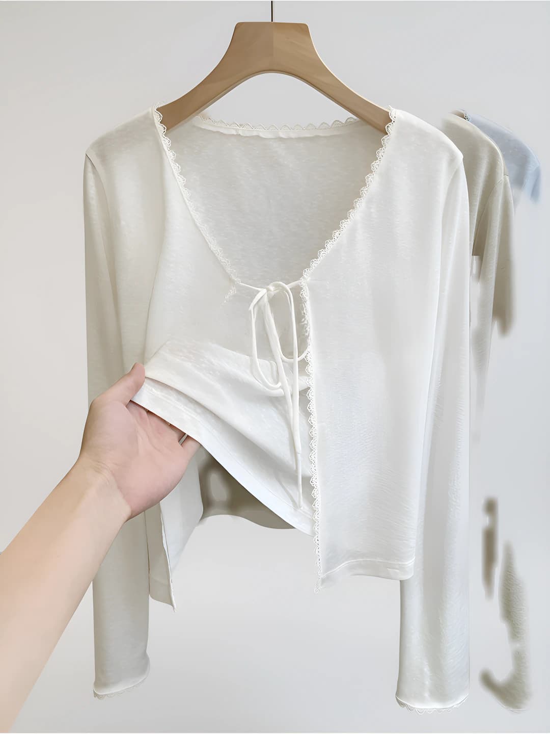 Women's summer sun-protective knit cardigan, ice-silk fabric, long sleeve, slim fit, solid colour, cropped, casual style
