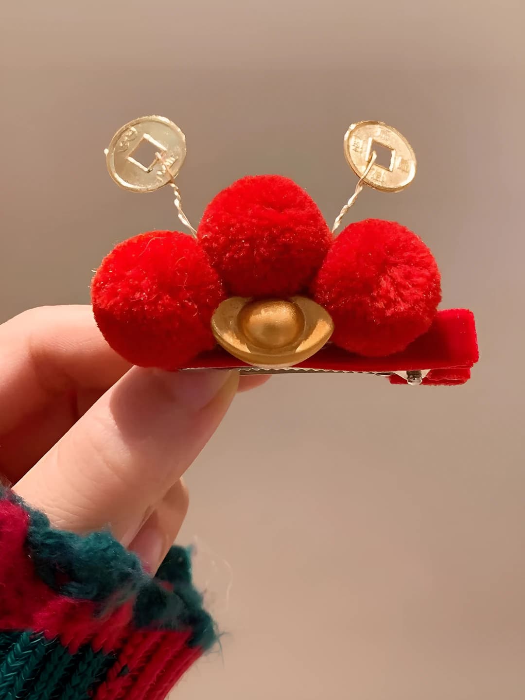 Red Hair Clip [1 pc] 6cm