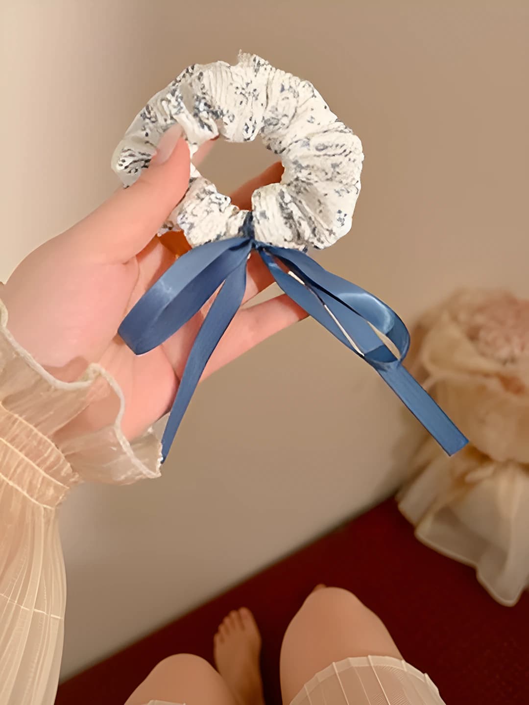Blue, thin bow, 9 cm