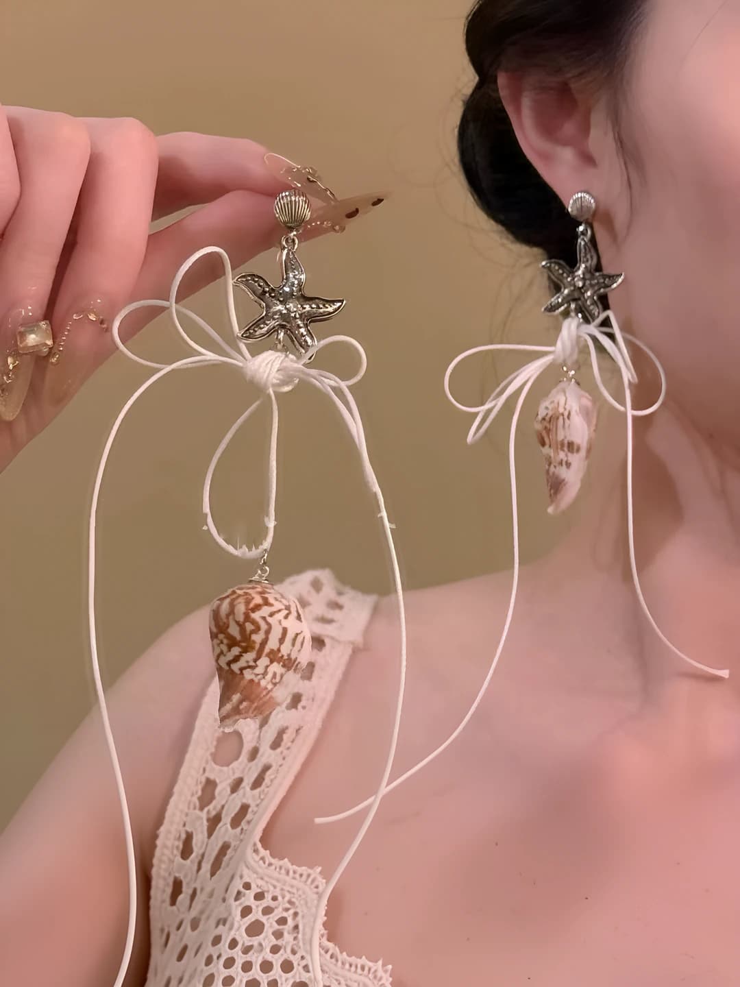 Women's earrings with starfish, ribbon and seashell design, 2026