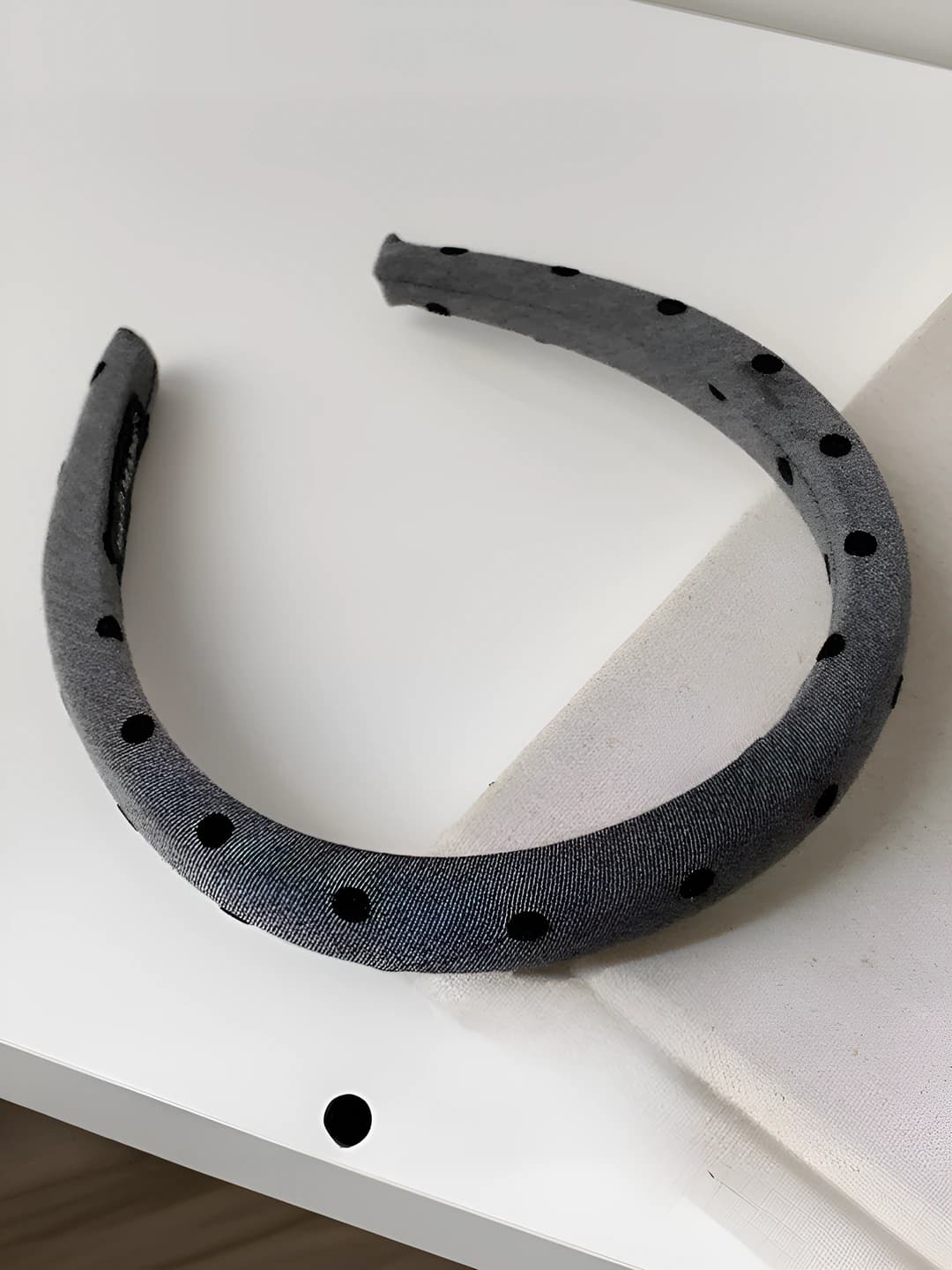 3 cm grey dot sponge headband