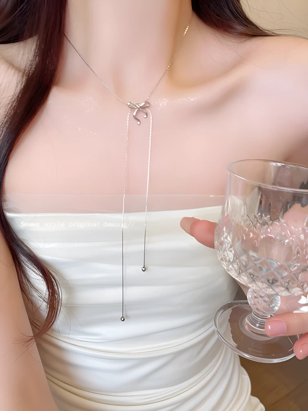 Ayollar uchun oddiy uslubdagi baqara shaklidagi lariat marjon, mis material, 31-40 sm
