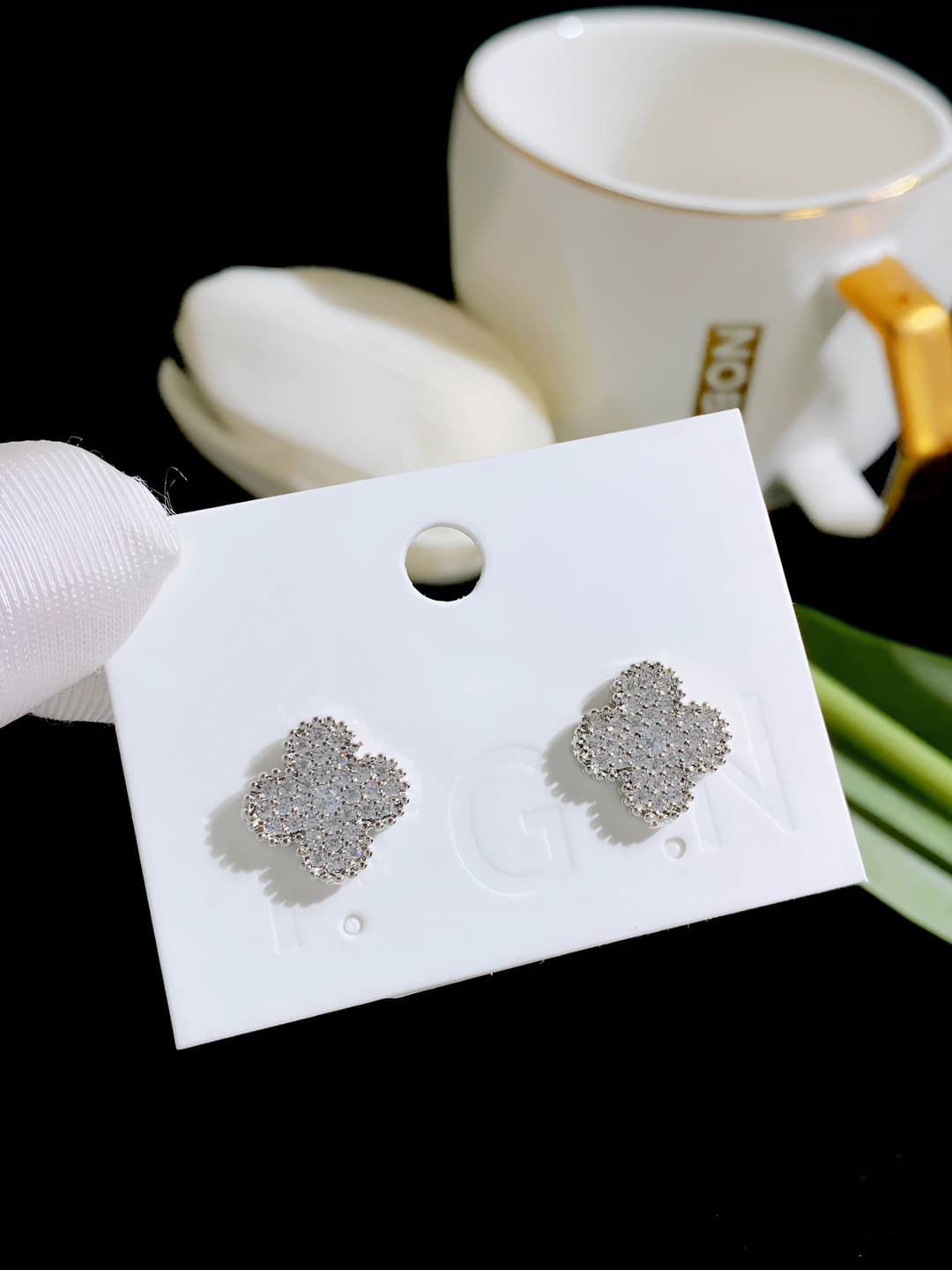 568 Full diamond earrings - Silver