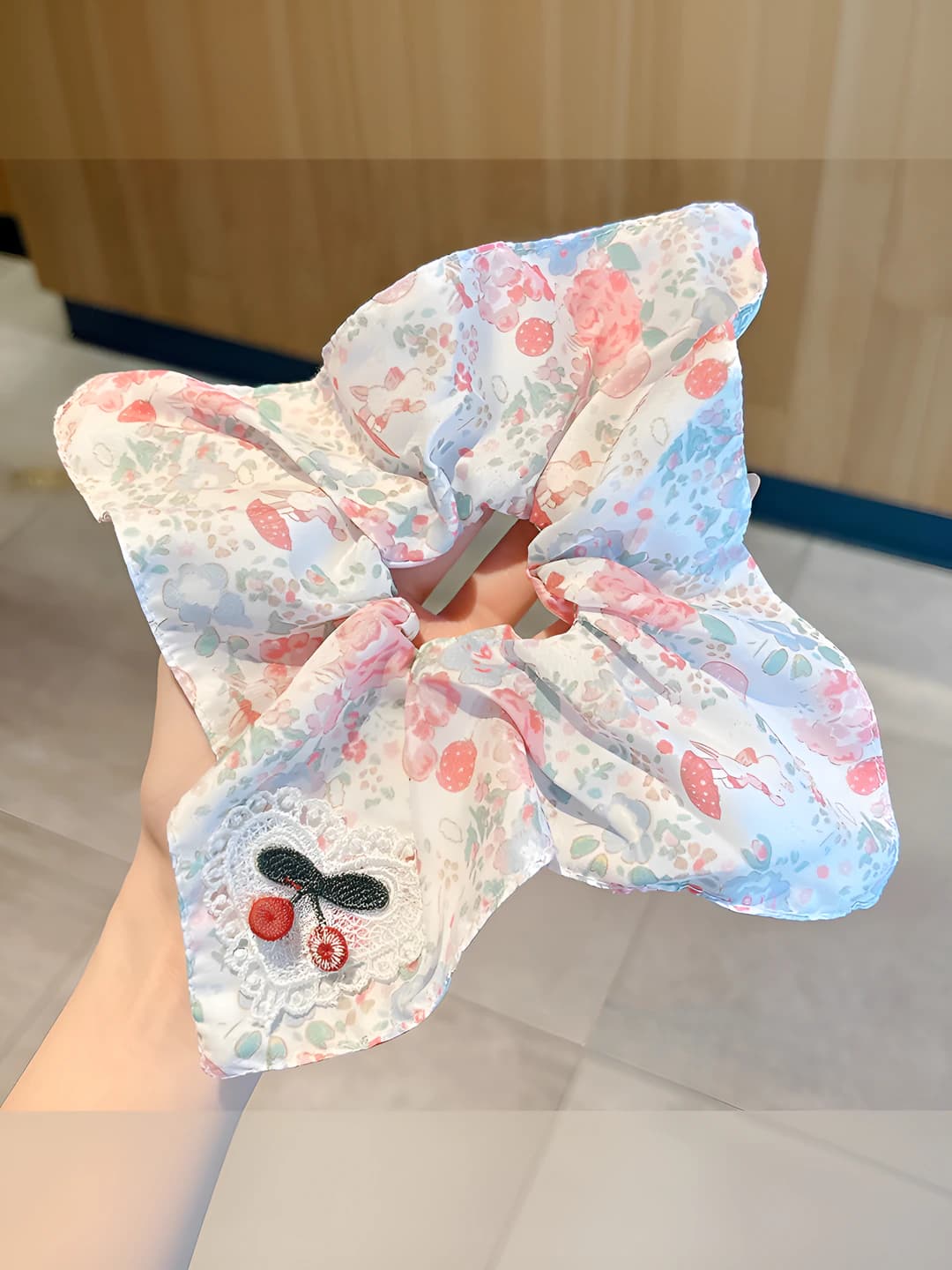 Розовый цветочный вишня 22*22 см
