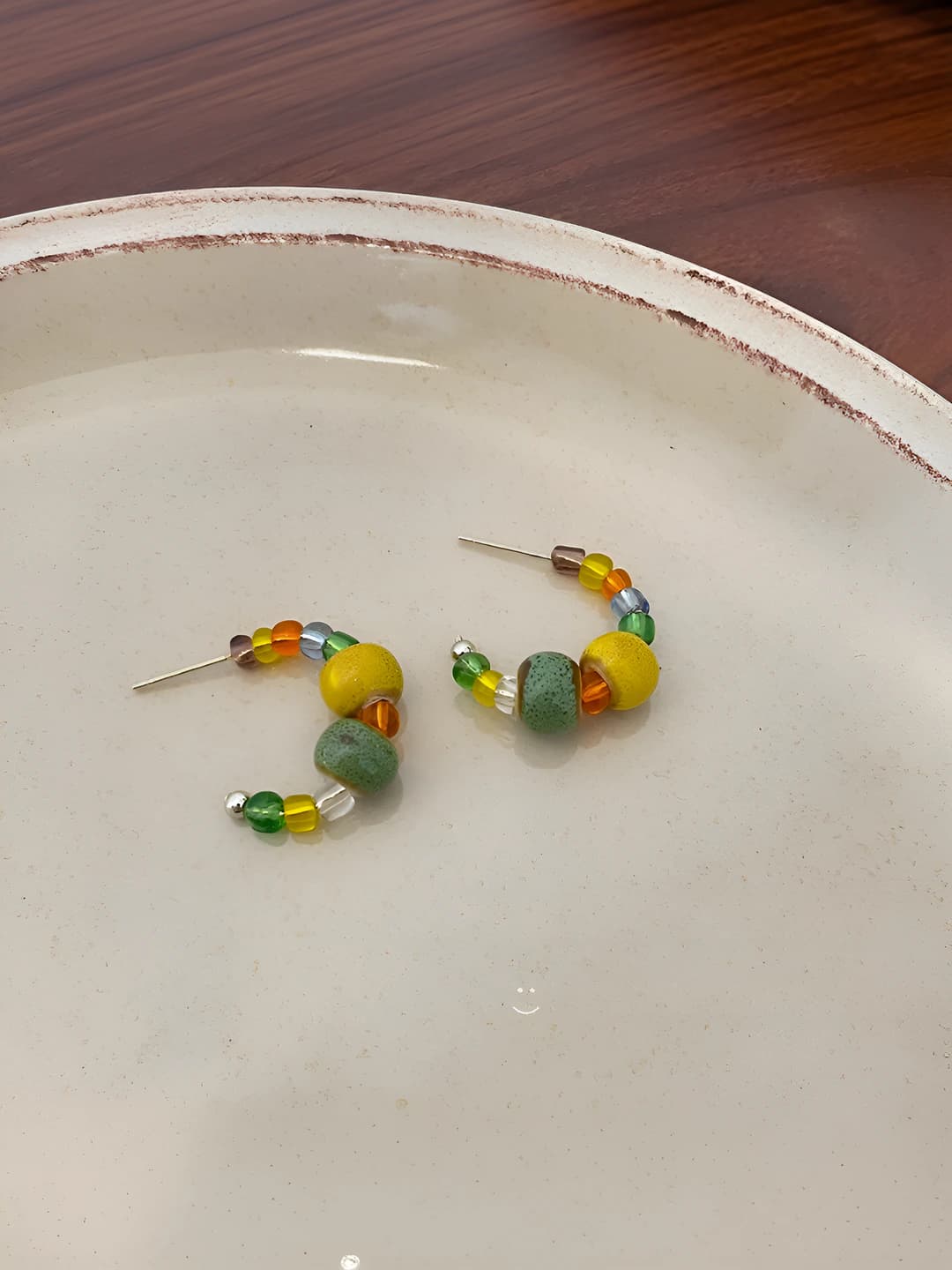 Stud earring variant