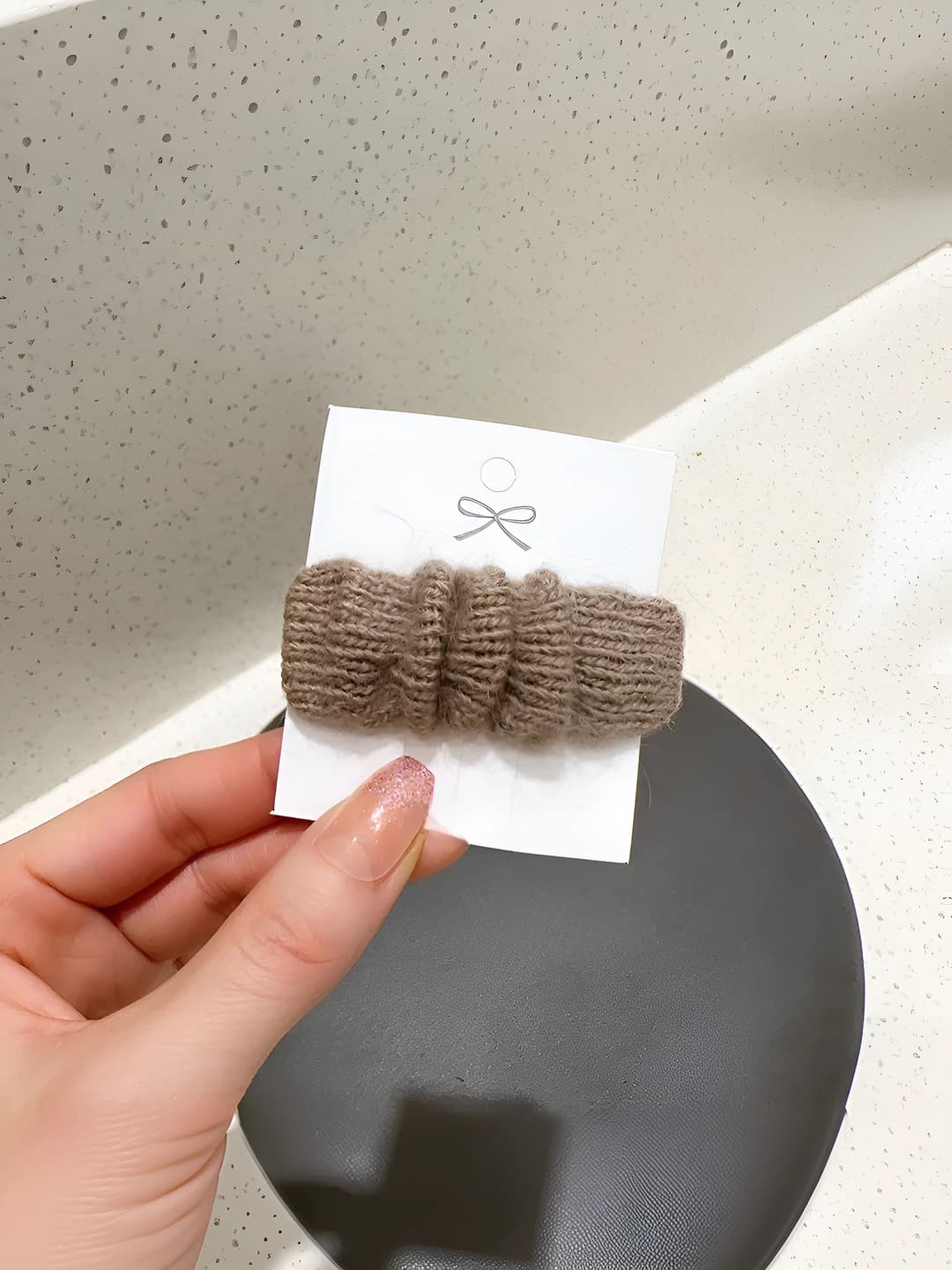Khaki yarn
