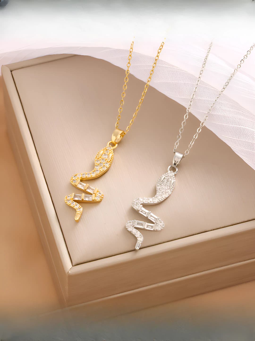 Women's long snake pendant necklace with zircon, jewelry accessory