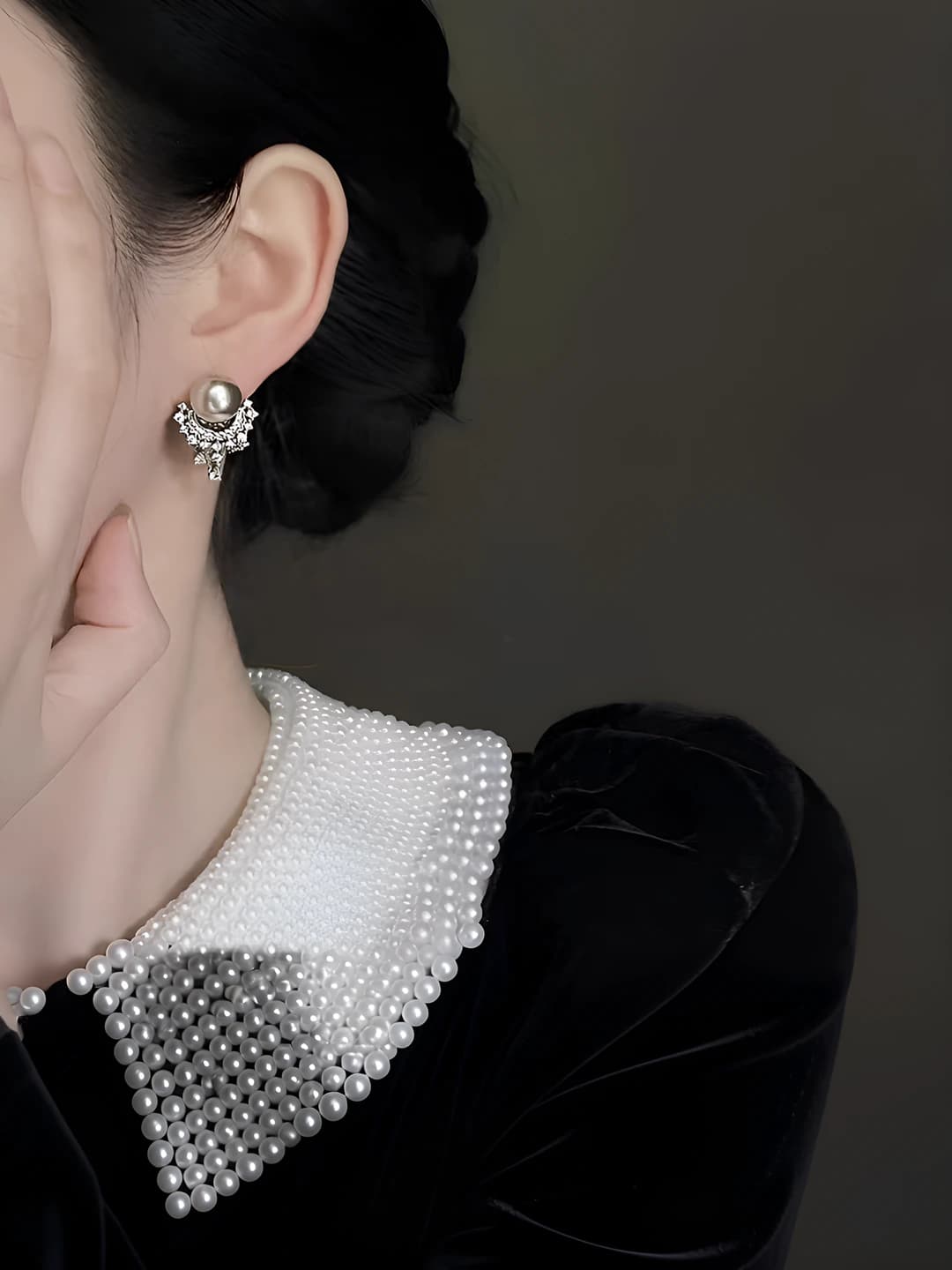 Серые серьги