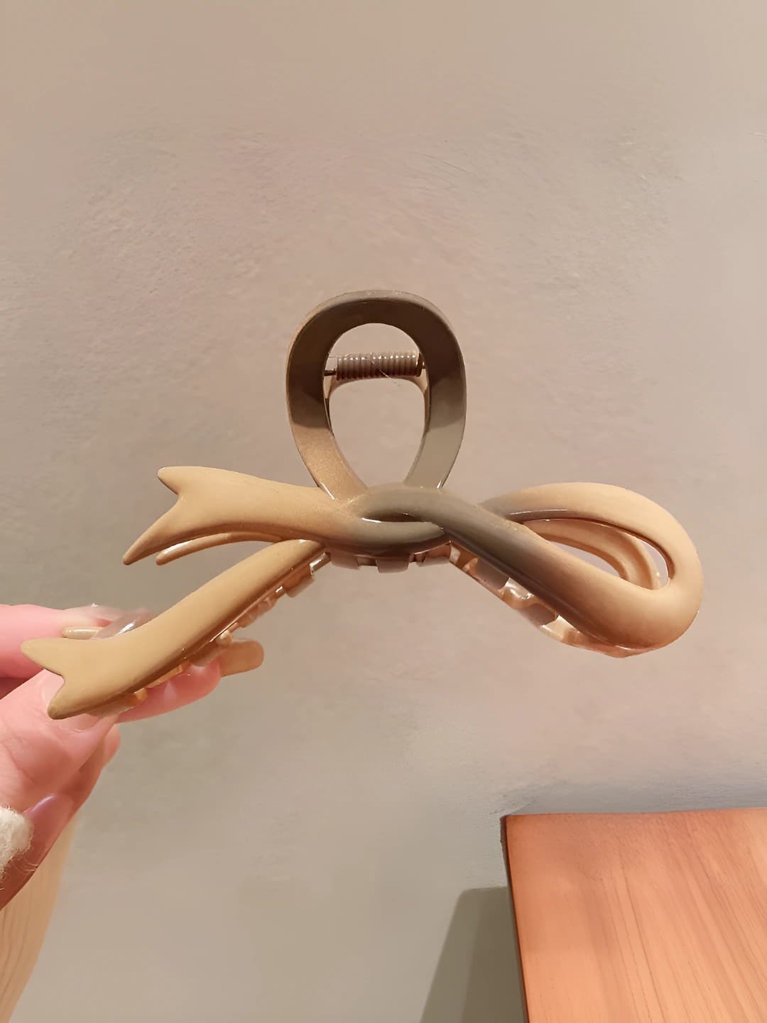 Bow, gradient coffee, 11.5 cm