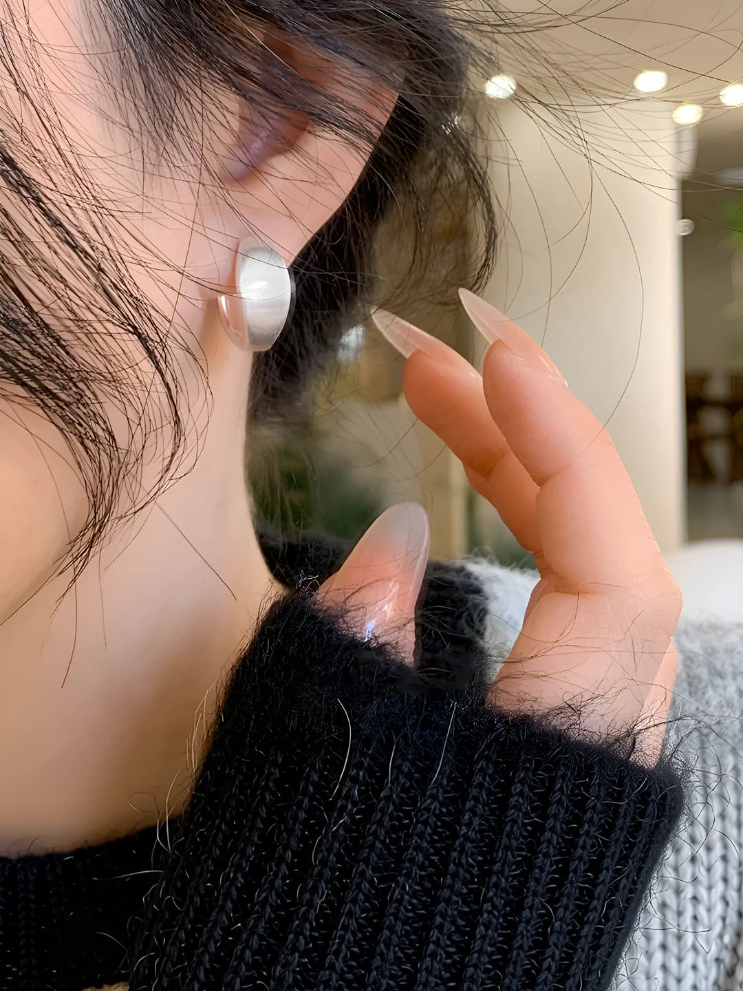 Women's retro style geometric ring earrings, ins style, simple and elegant design