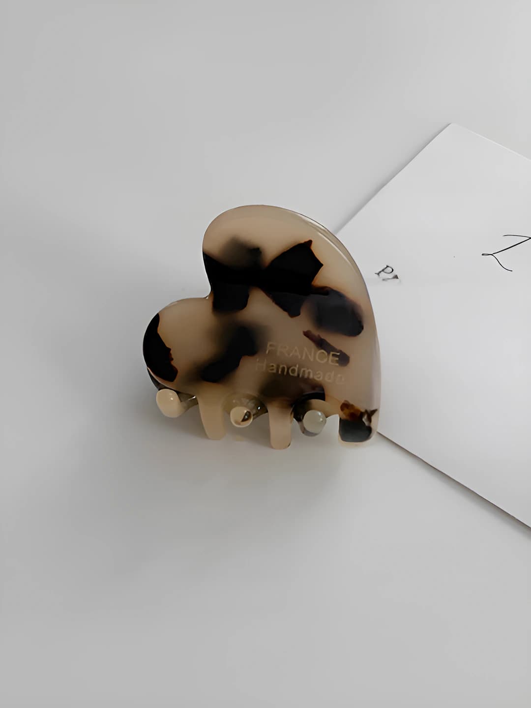7# light tortoise heart, 3.2 cm