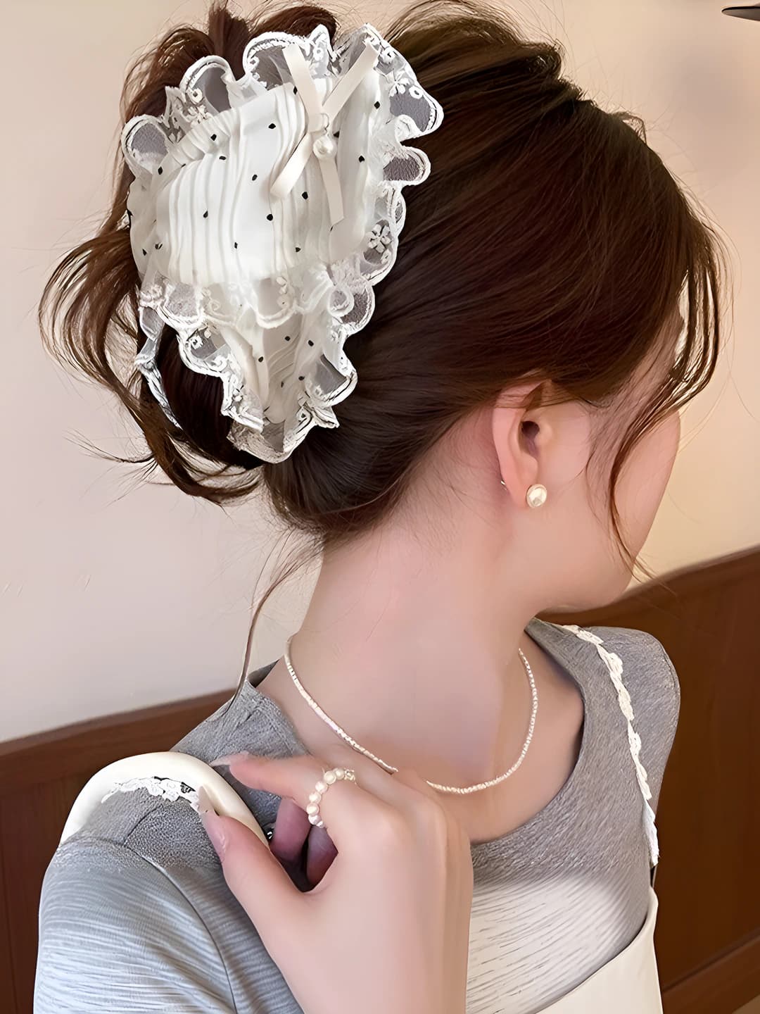 4# Tulle uchburchak klips ~13 cm