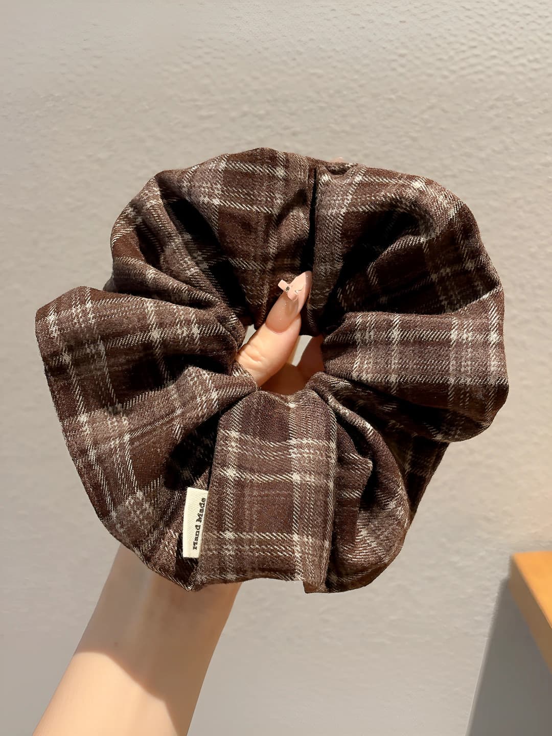 To'q kofe katakli soch tasi ~14 cm