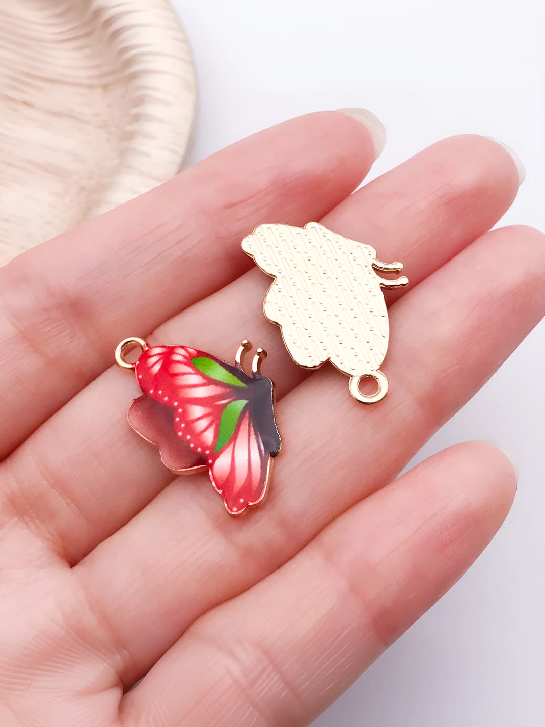 1 pc Red, 16x24mm, 1.5g