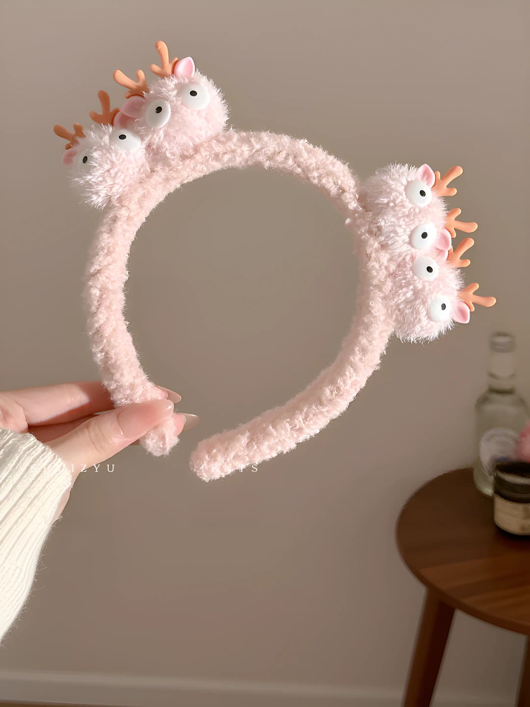 38# Fluffy antlers