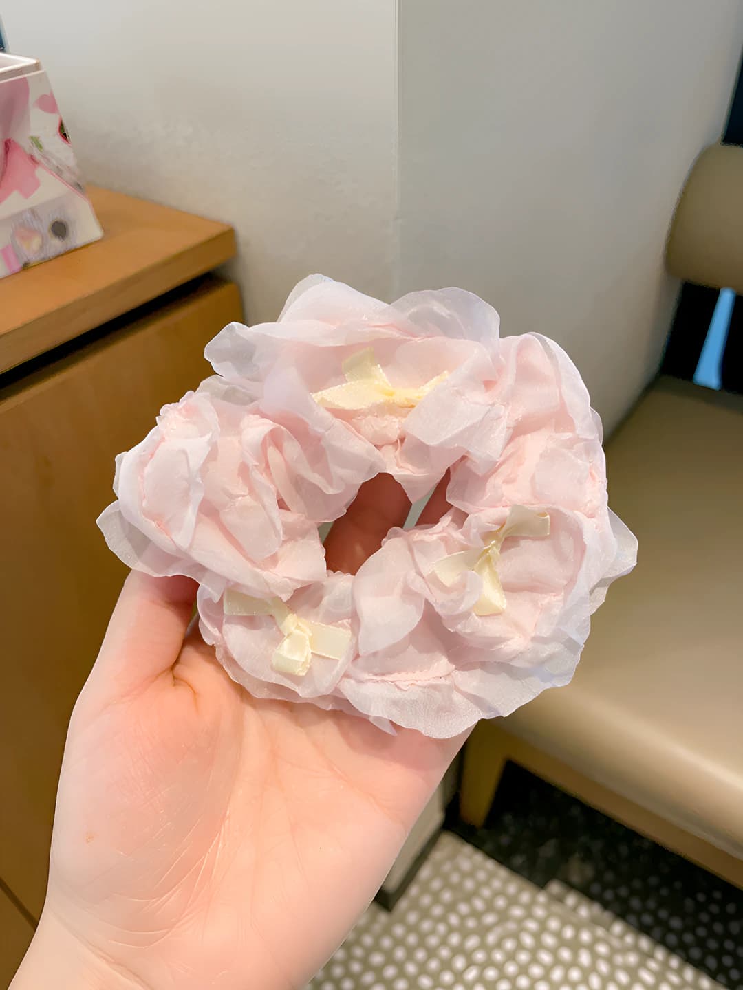 Cream white, bow, pink