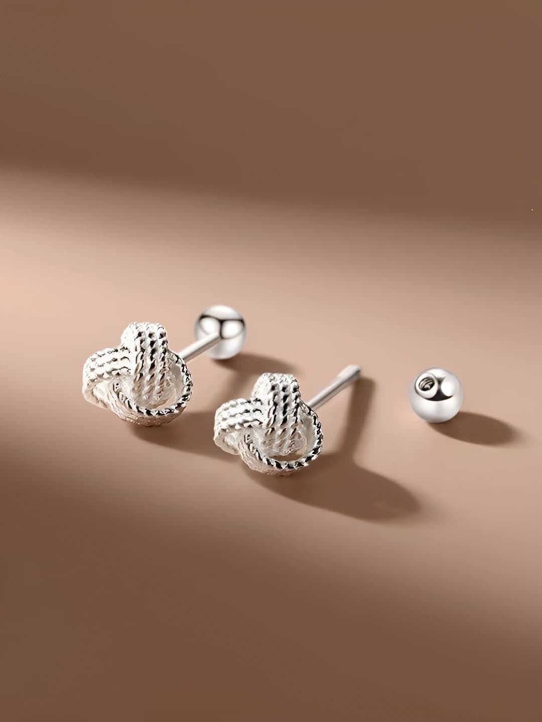 Ruyi shape 6 mm silver pair