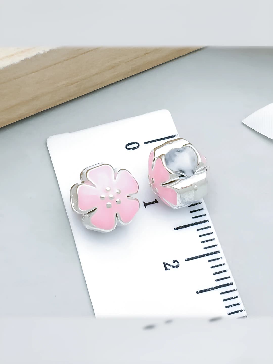 1 pink enamel flowers - 10mm - 1.6g - 13182
