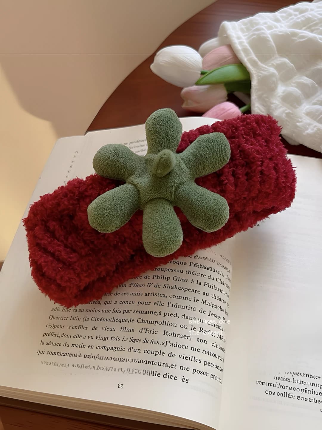 Strawberry hair band