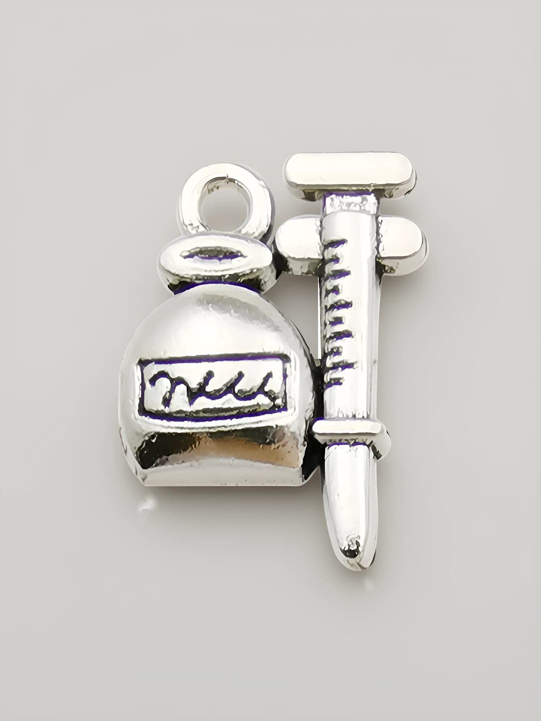 1 шт. старое серебро мед. шприц 13×18mm