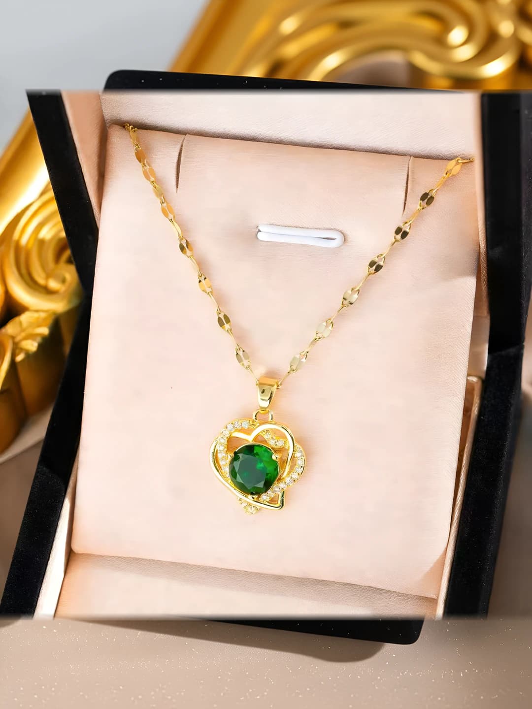470 Heart - Gold-Green
