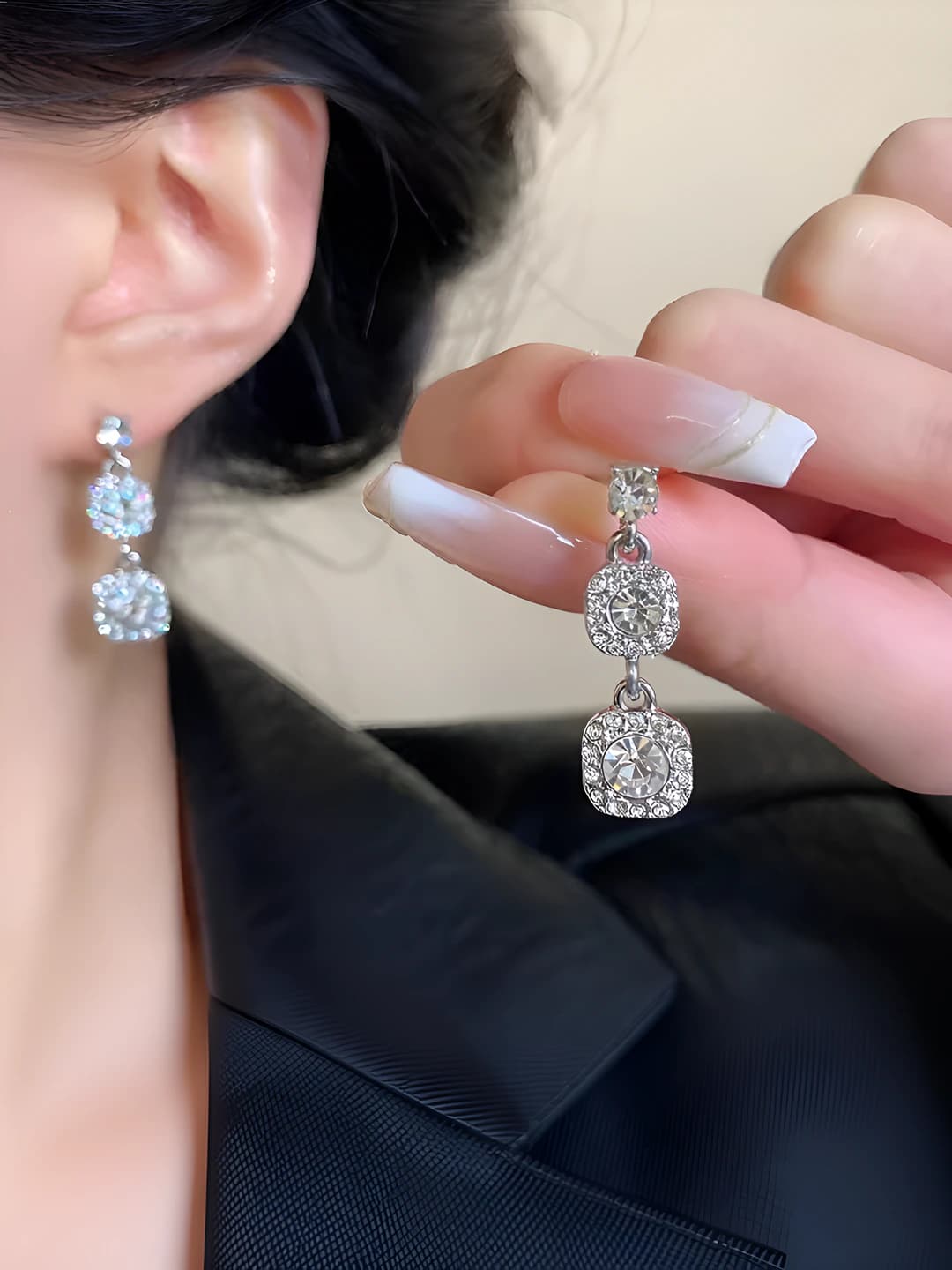 5# Geometric diamond earrings