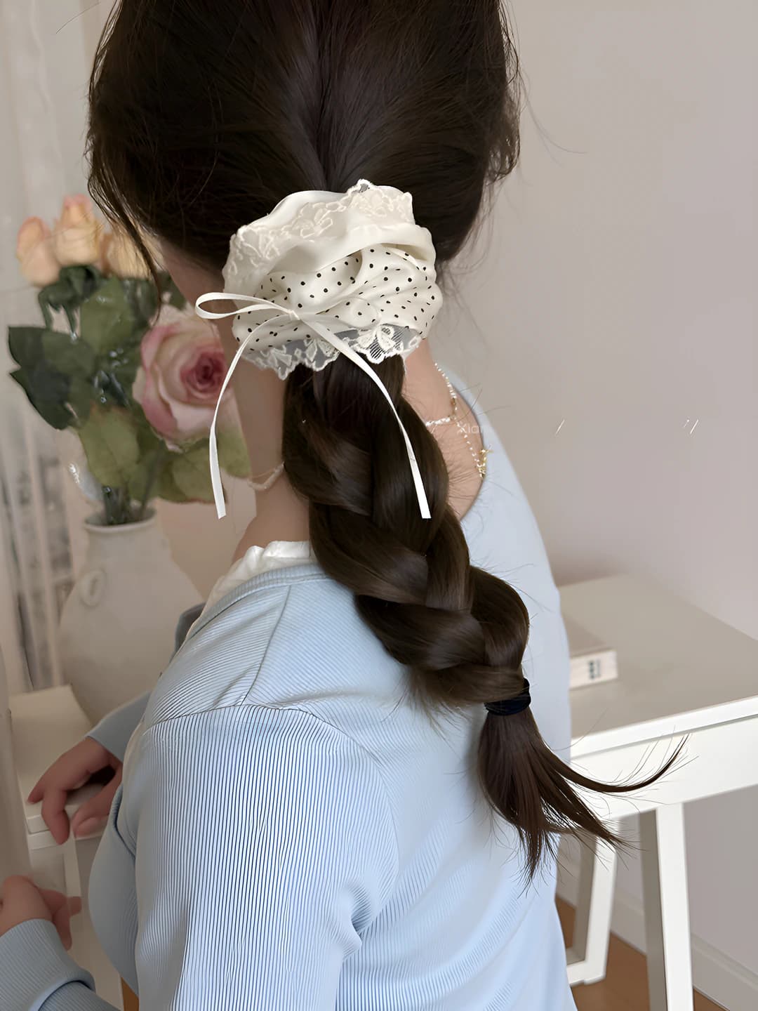 Women's lace and satin stretch hair tie, Korean style, for low ponytail and bun