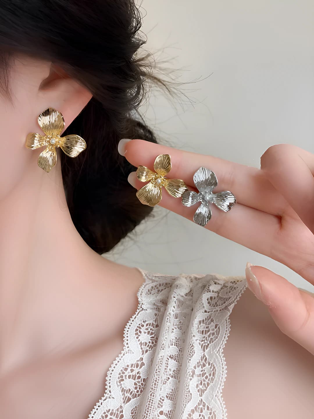 Women's 3D flower earrings in French retro style