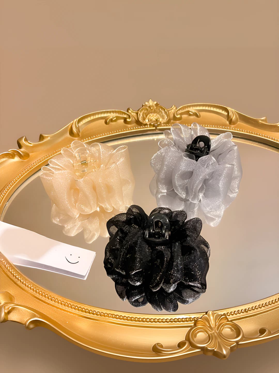 Women's hair clips and combs: large claw clips for adding hair volume