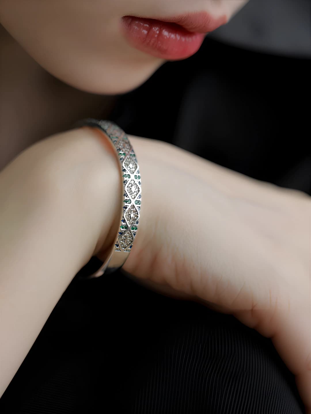 Silver Rhombus Pattern Zircon Bracelet