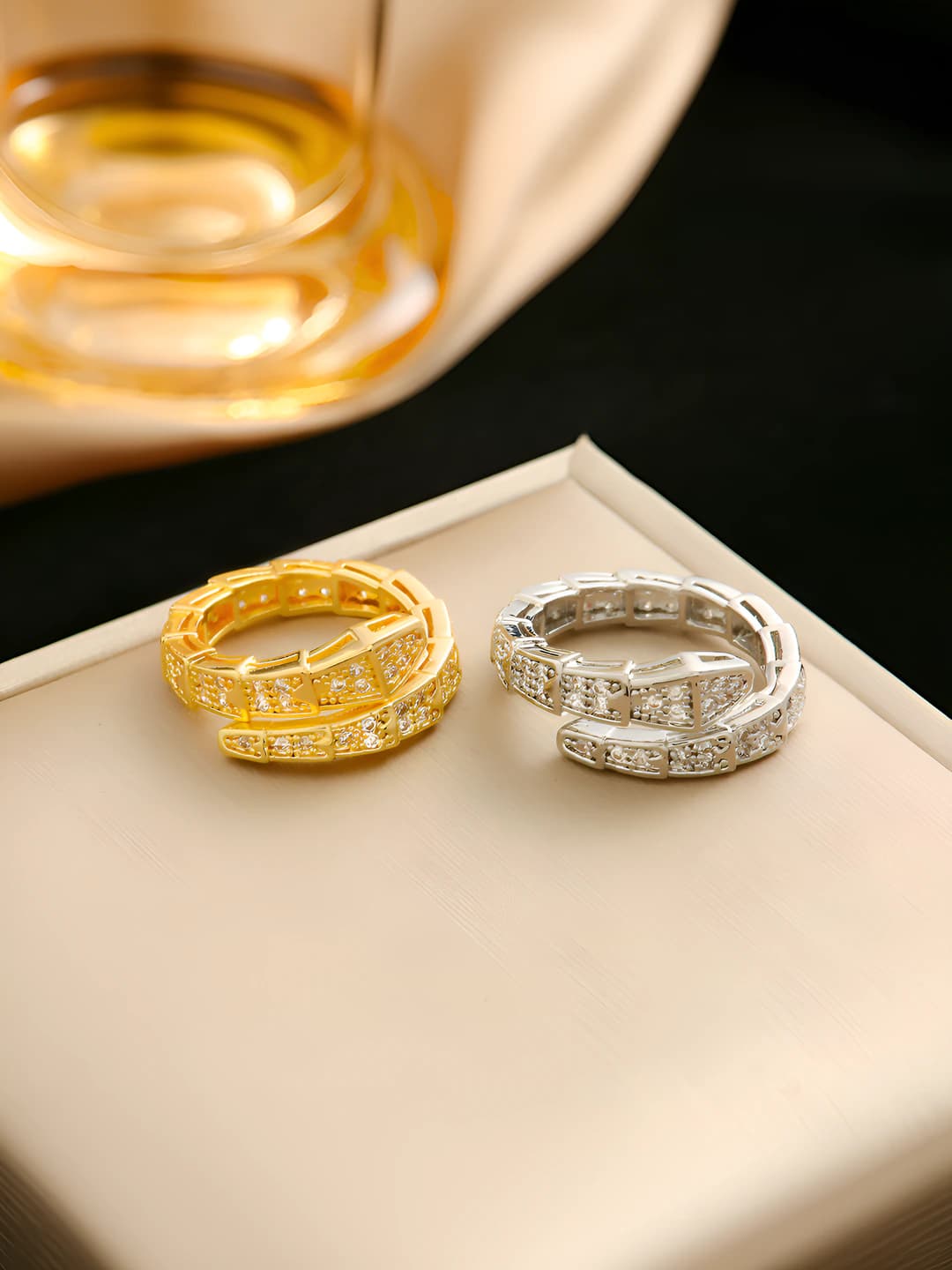 Women's adjustable open ring with zircon, snake design