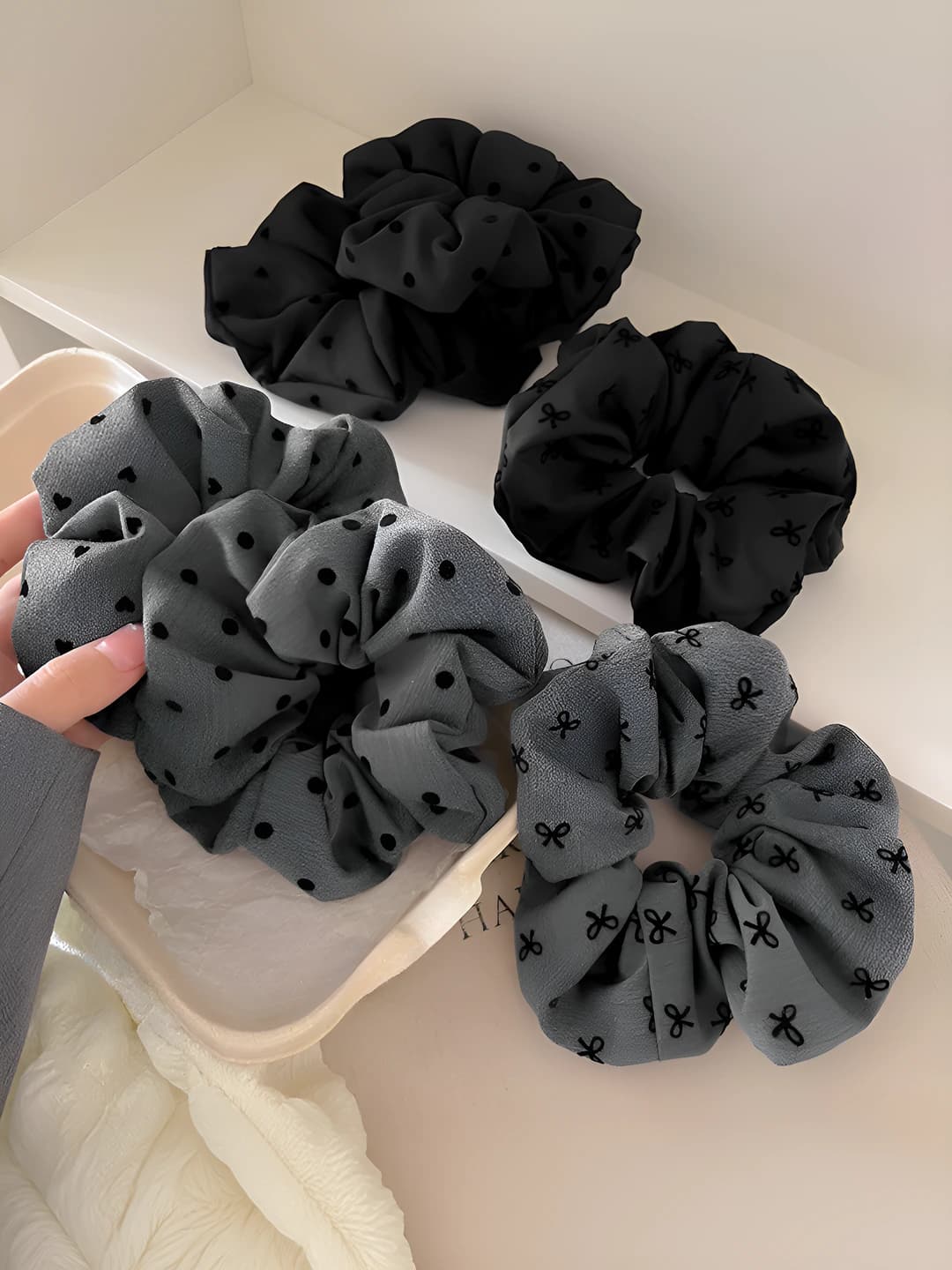Ayollar uchun koreys uslubidagi elastik mato rezinka, bow va polka dot dizaynli, bo'sh fit