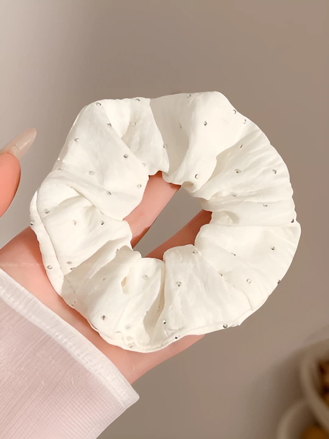 Off-white, rhinestone, 10 cm
