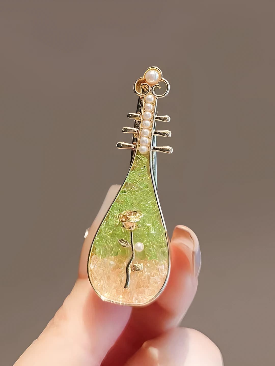 Green side clip