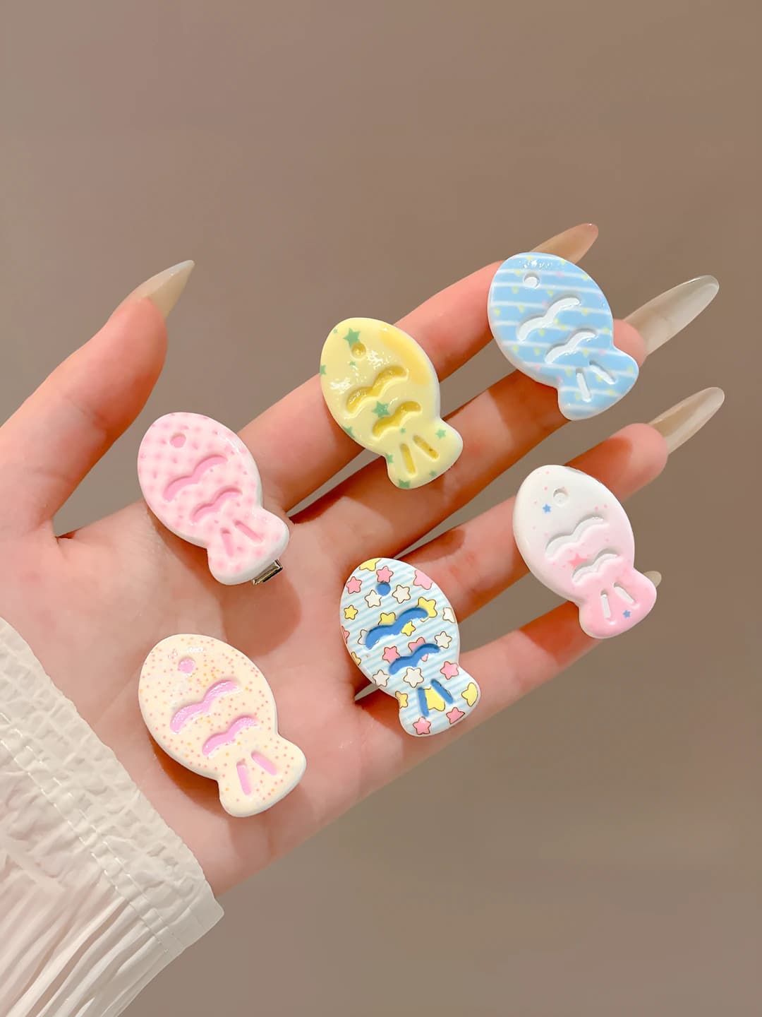 1# Multicolour small fish 6 pcs